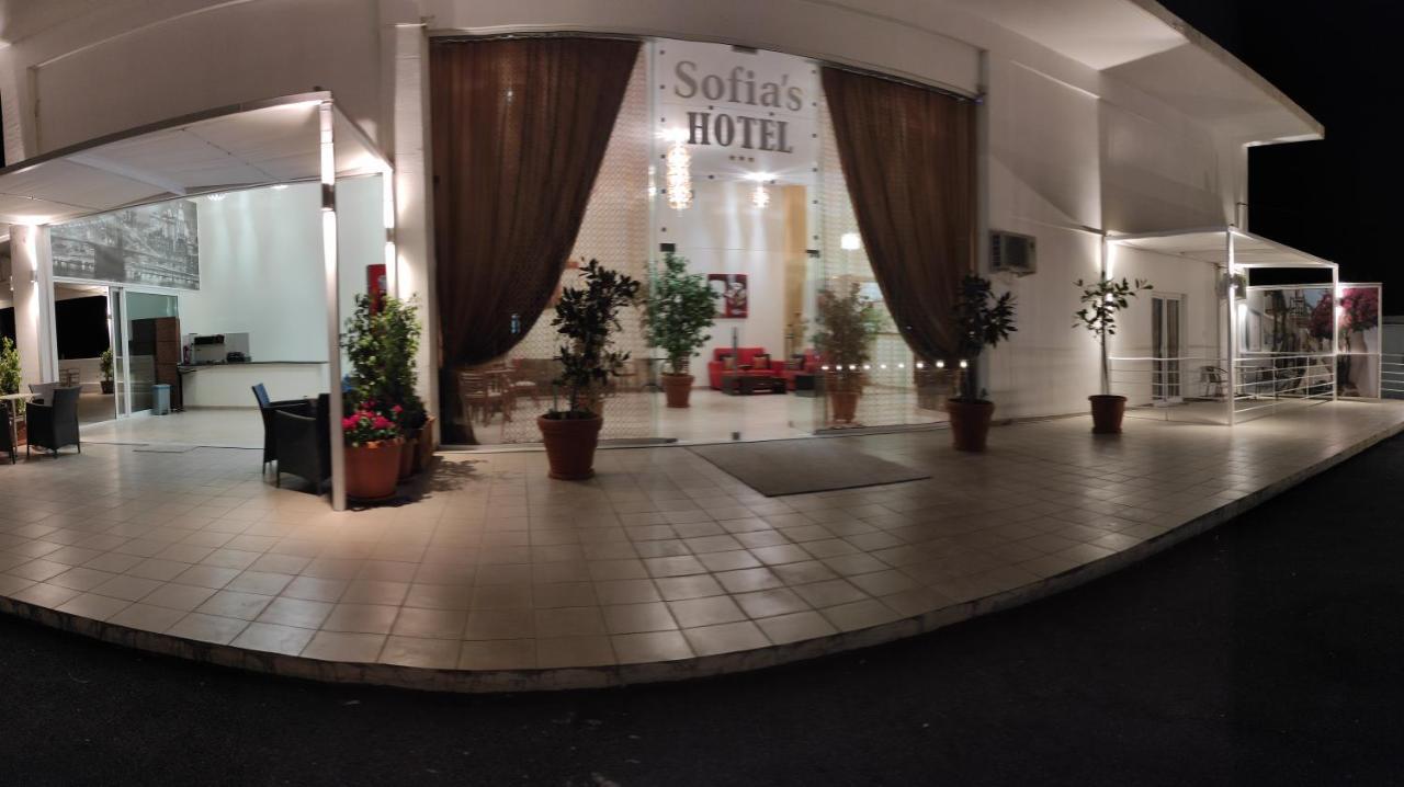 Sofias Hotel ヨアニナ エクステリア 写真